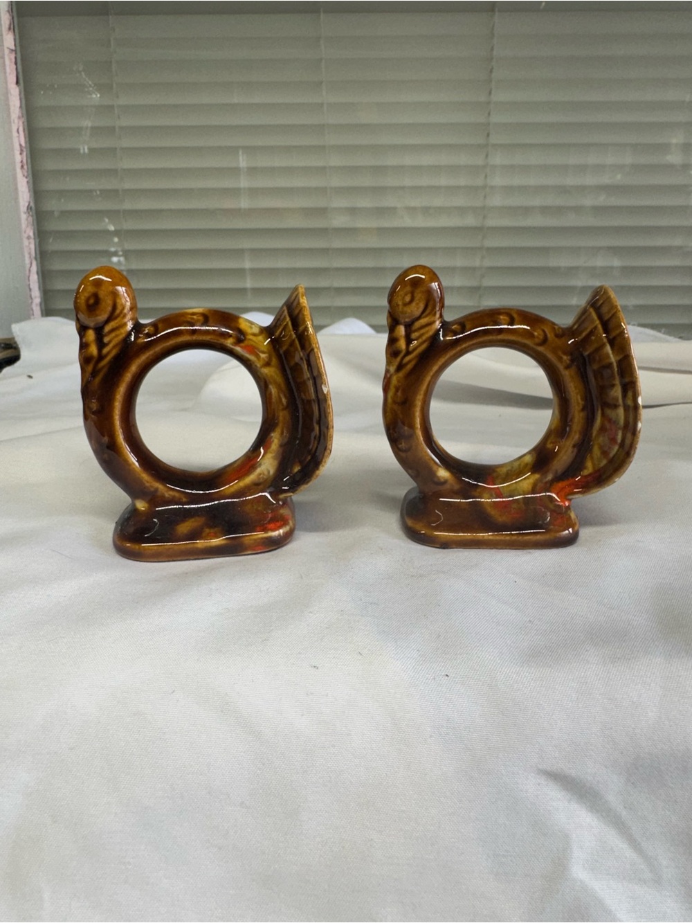 VTG Ceramic turkey Napkin Rings - Set of 2